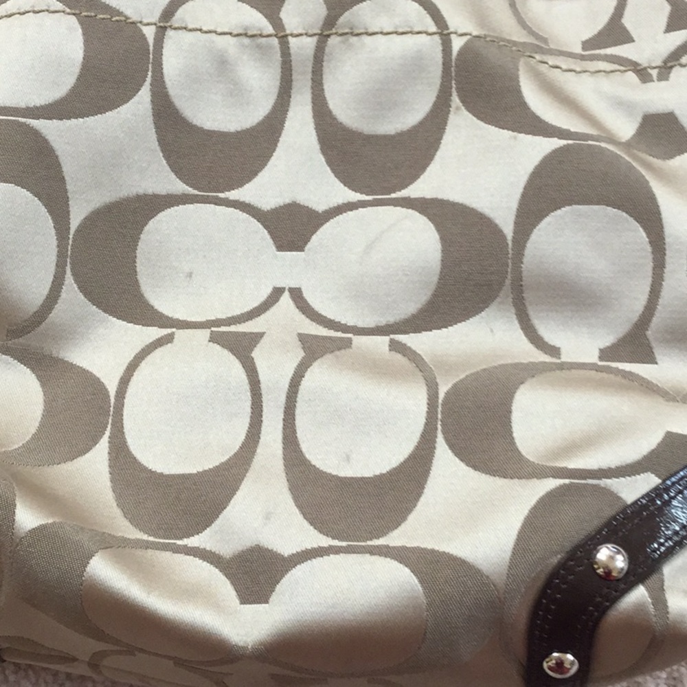 Coach Carly handbag - Picture 2 of 8